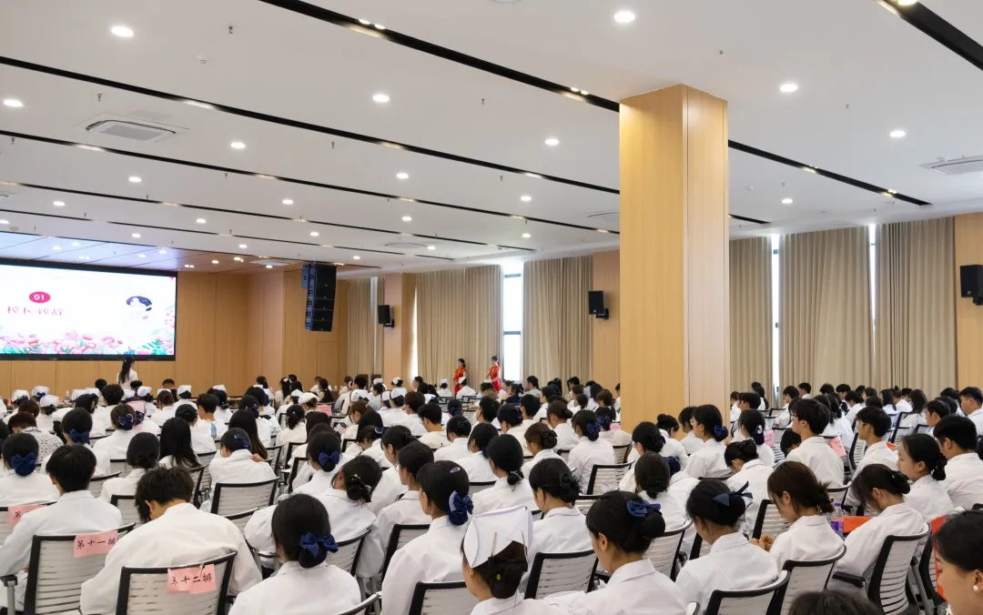 遂宁职业学院医药卫生学院隆重举办2025年“5.12国际护士节”庆祝活动