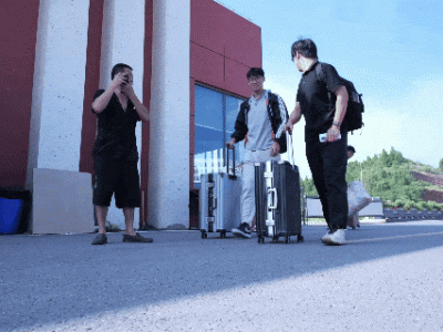 “遂”心所愿，新程共赴丨明天，我们要见的人，是你呀！