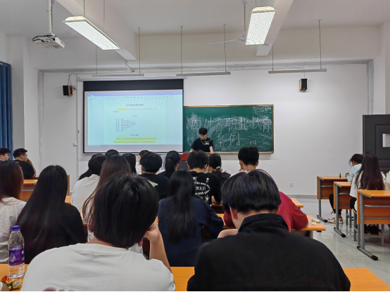 学生工作处组织师生开展学习宣传活动